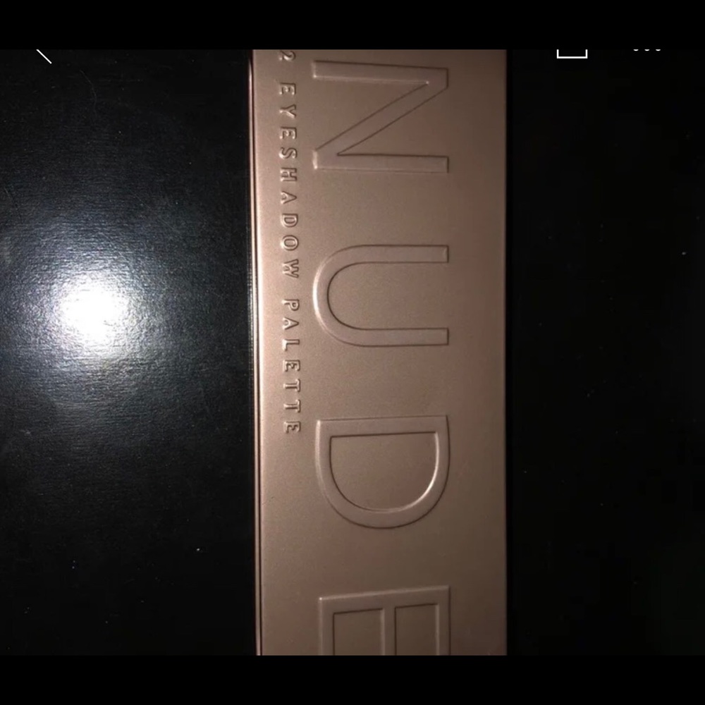 Nude pallete